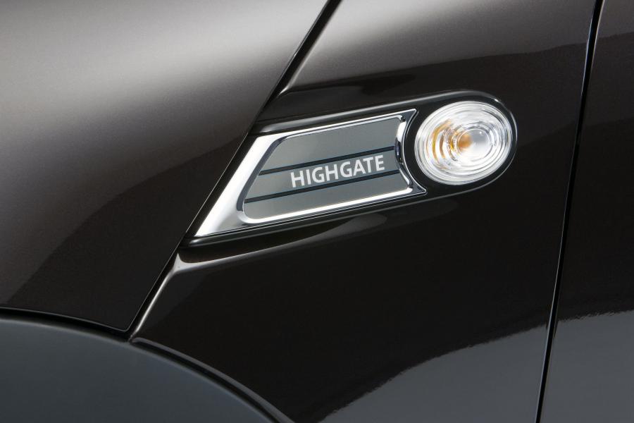  Mini Cooper S Cabrio Highgate 2012 года  (фото 19 из 30)
